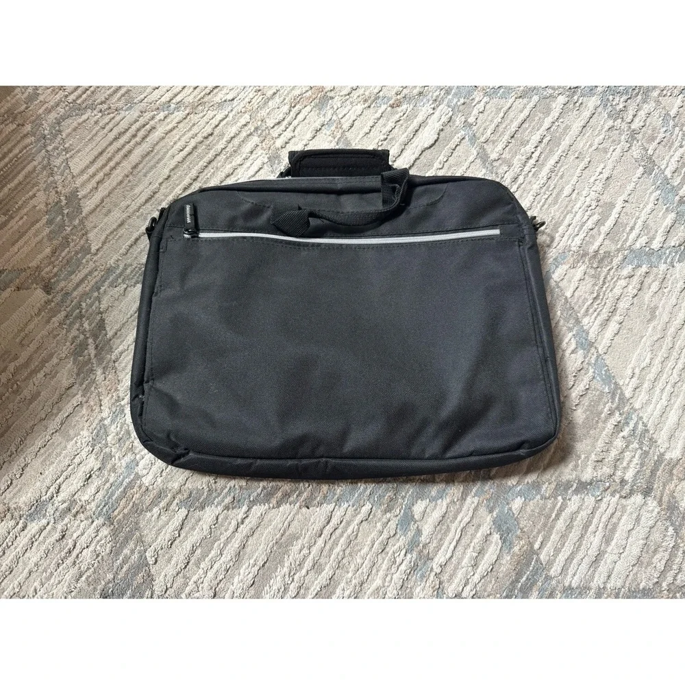 Toshiba‎ PA1449U-1EC6 16-inch Lightweight Laptop Carrying Case Sleeve Computer